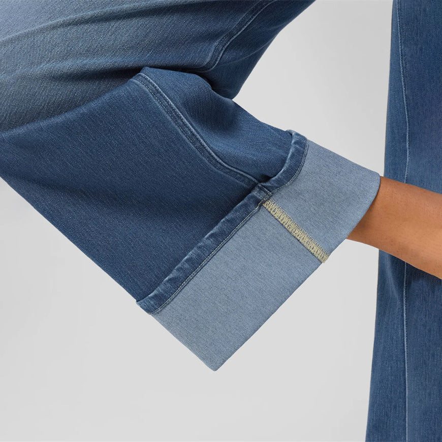 Women's Straight Jeans - High Waisted Denim Pants