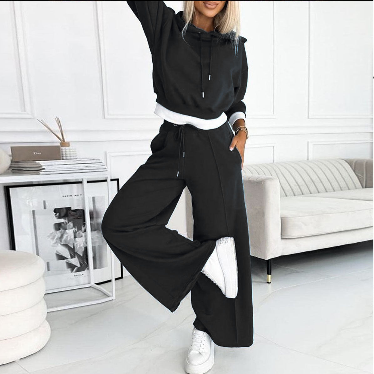 Women's Hoodie Suit Set - Sporty Casual Long-Sleeve Sweatshirt & Sweatpants