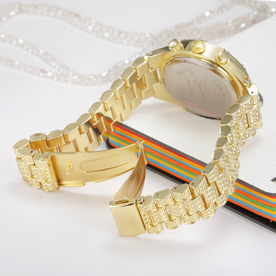Women's Crystal Quartz Watch - Stainless Steel Bracelet