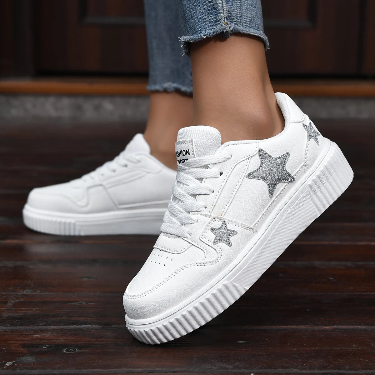 Unisex White Sneakers - Casual Sports Walking Shoes for Men & Women