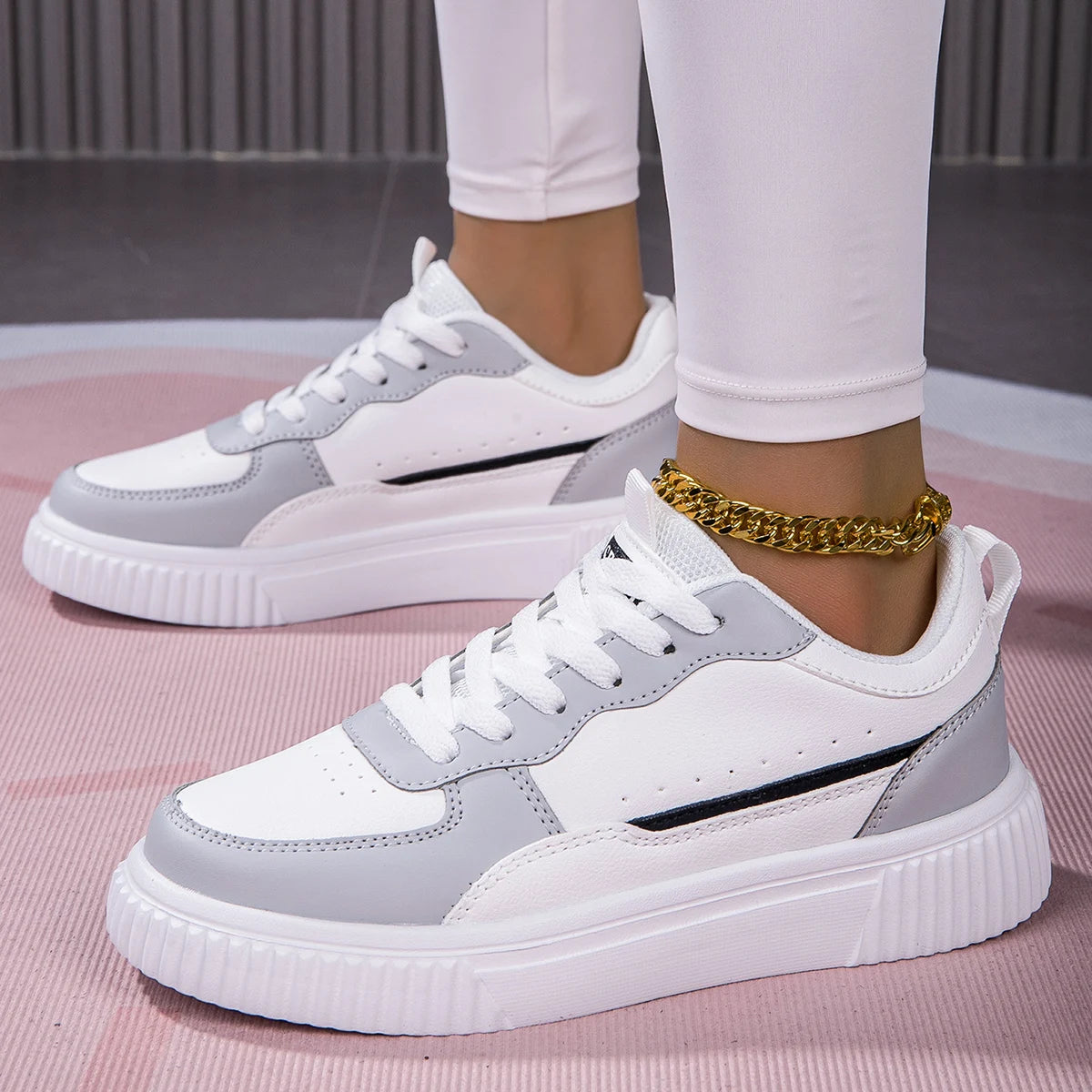 Unisex White Sneakers - Casual Sports Walking Shoes for Men & Women