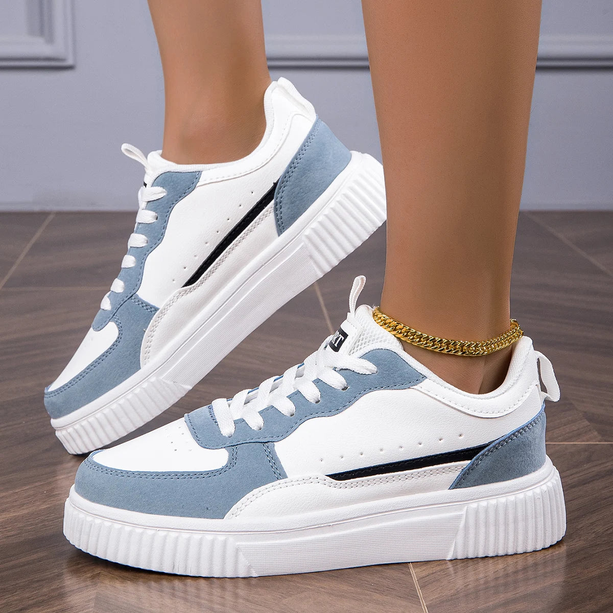 Unisex White Sneakers - Casual Sports Walking Shoes for Men & Women